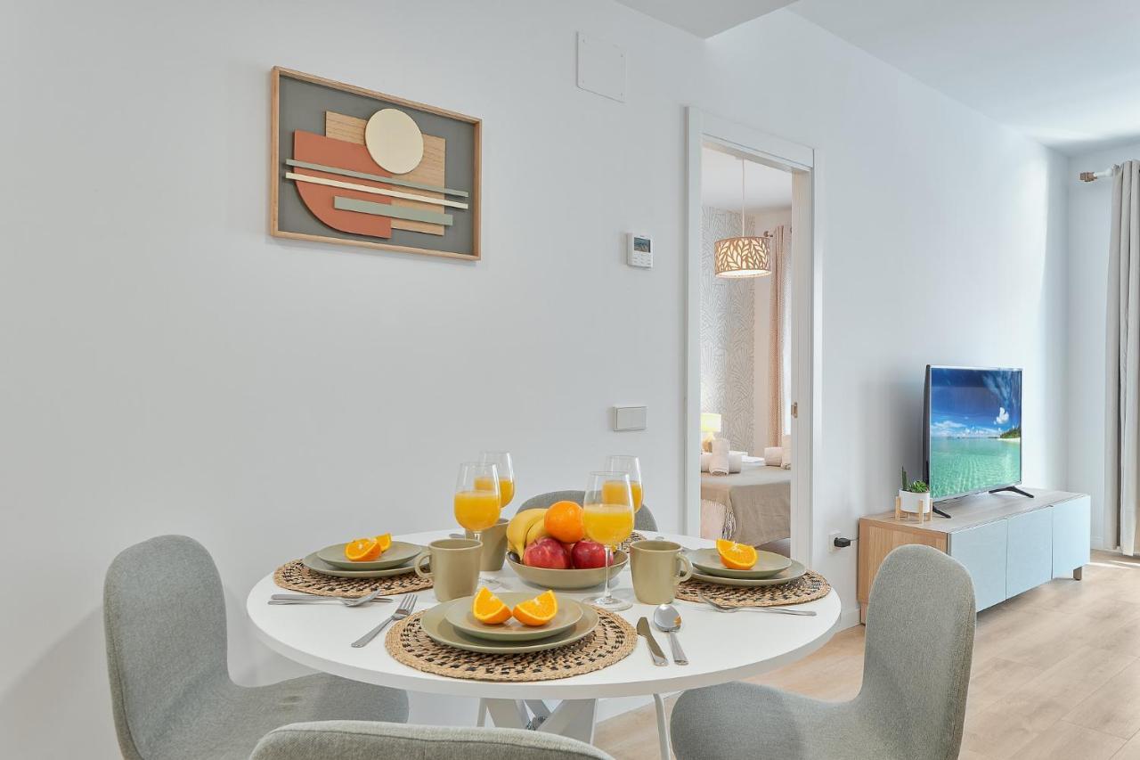 Apartamento Adriela Malaga Exterior photo